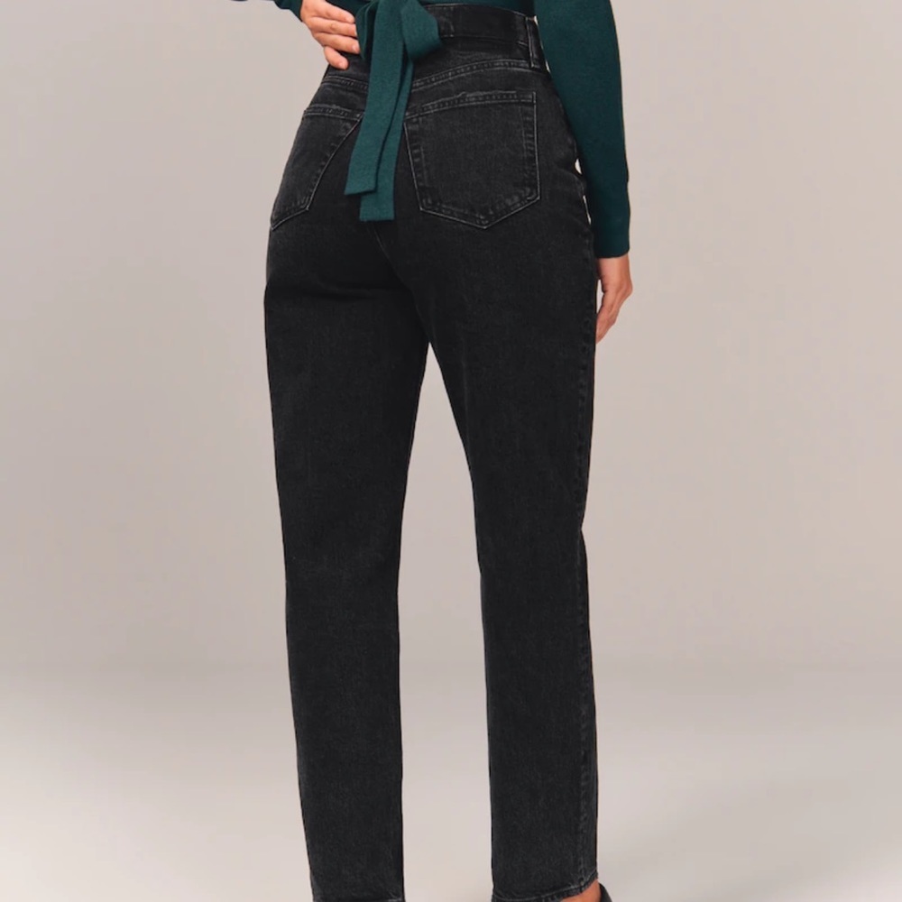 ABERCROMBIE AND FITCH ASYMMETRIC CRISSCROSS CURVE LOVE THE DAD HIGH RISE (FIRM) - Picture 5 of 10